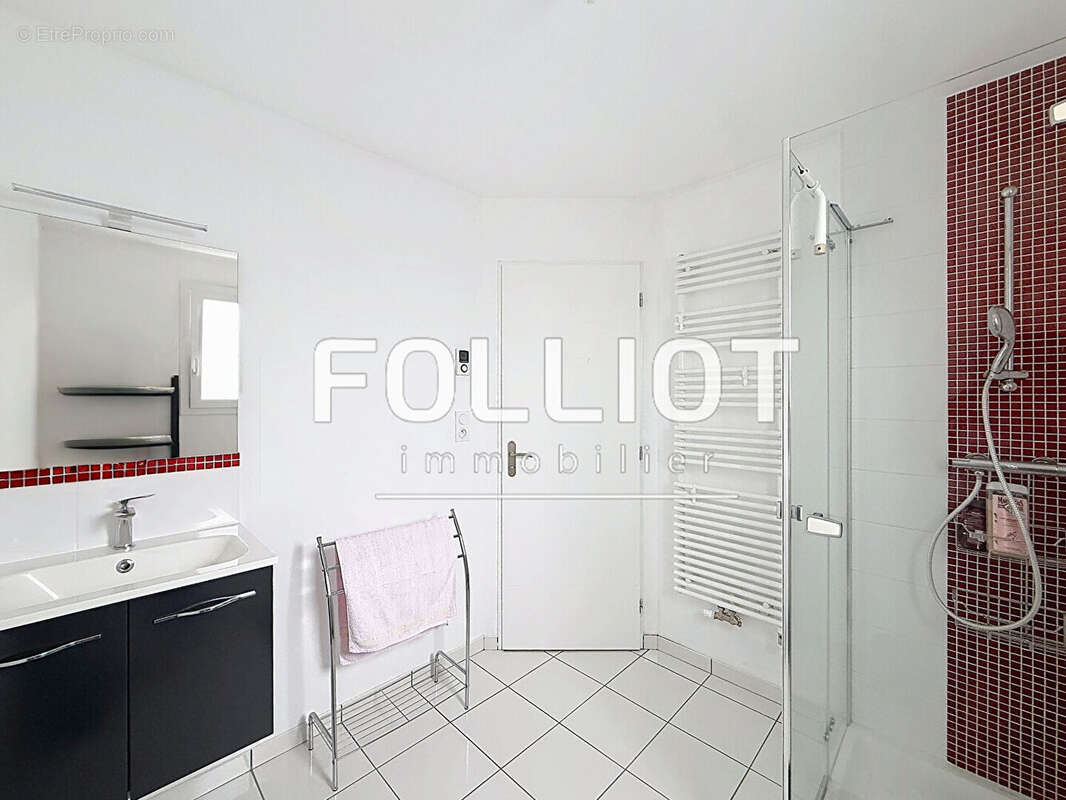A vendre Maison 7 pièces à vendre à Saint Pair sur Mer - Réf. 12511AH - photo 11