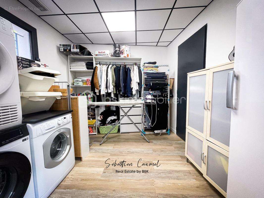 Maison à COURNONTERRAL