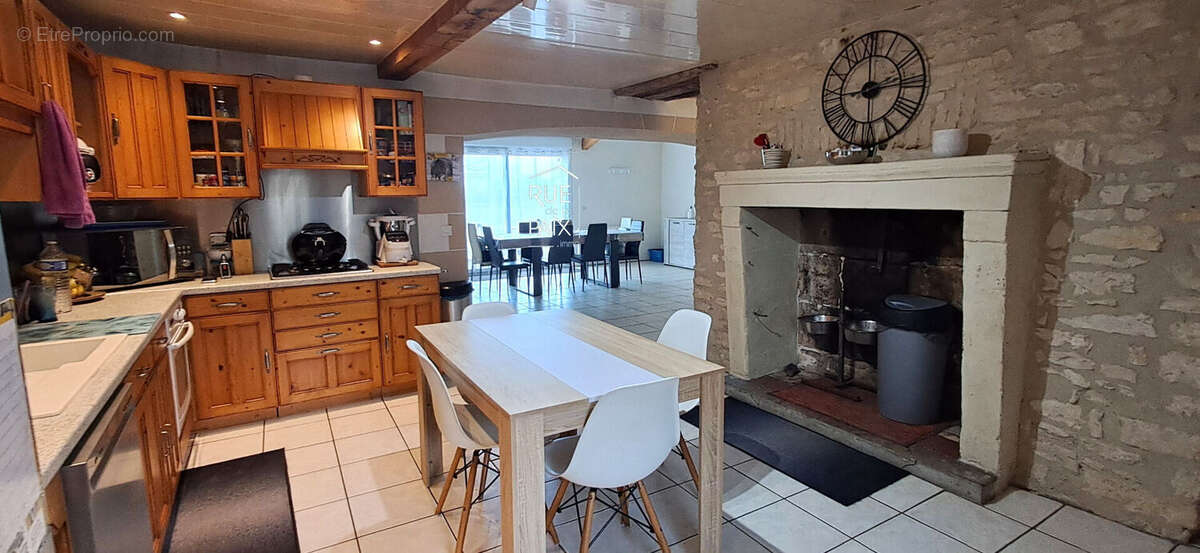 Maison à BLASLAY