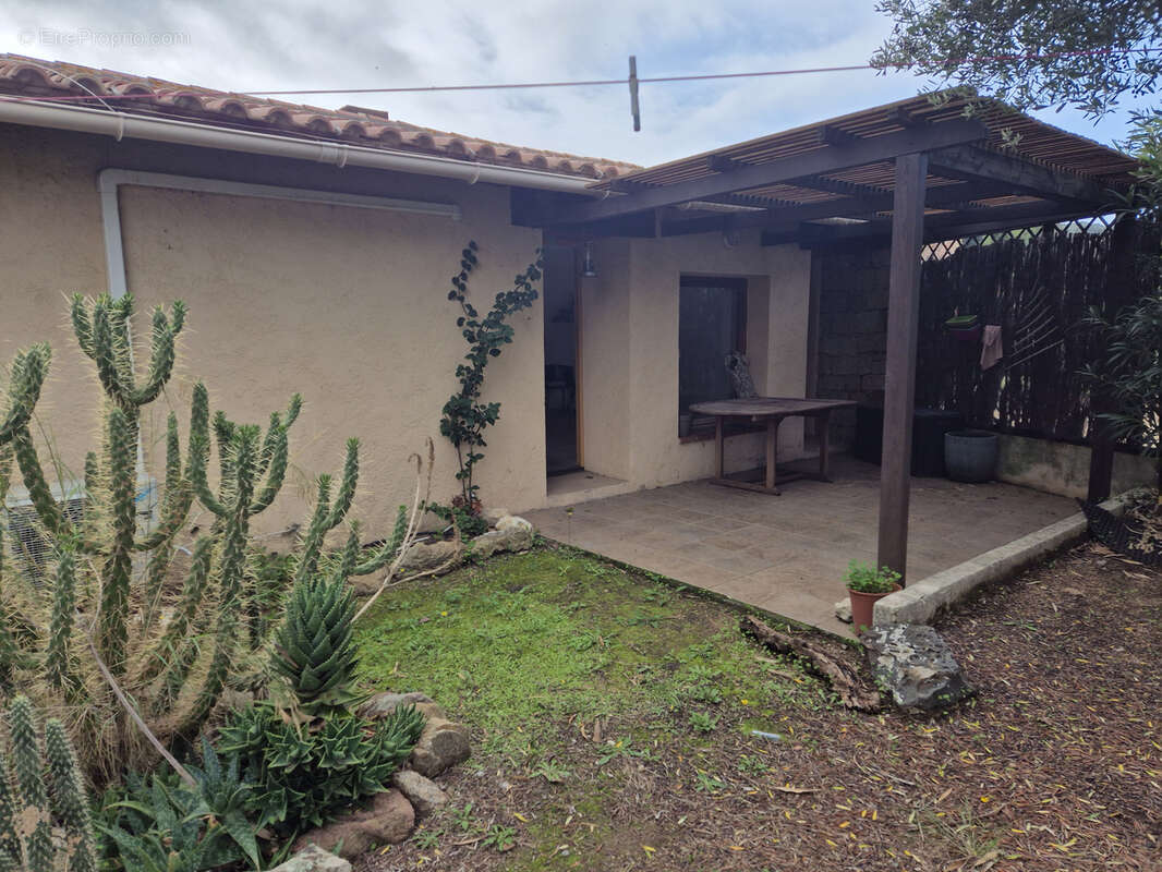 Maison à SERRA-DI-FERRO