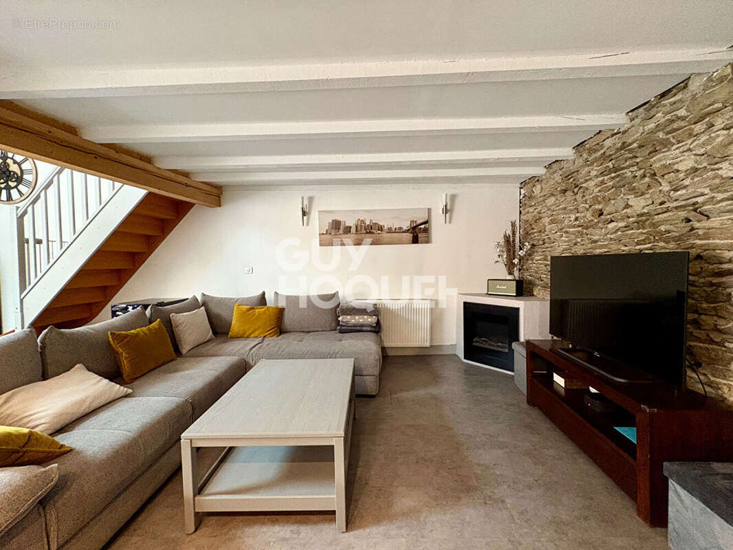 Appartement à GIVORS