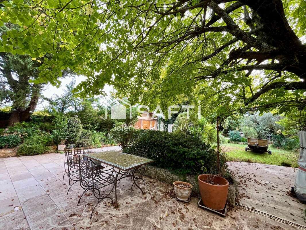 Photo 3 - Maison à CAMARET-SUR-AIGUES