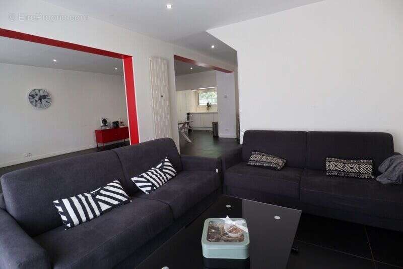 Photo 8 - Maison à MONTIGNY-LES-CORMEILLES