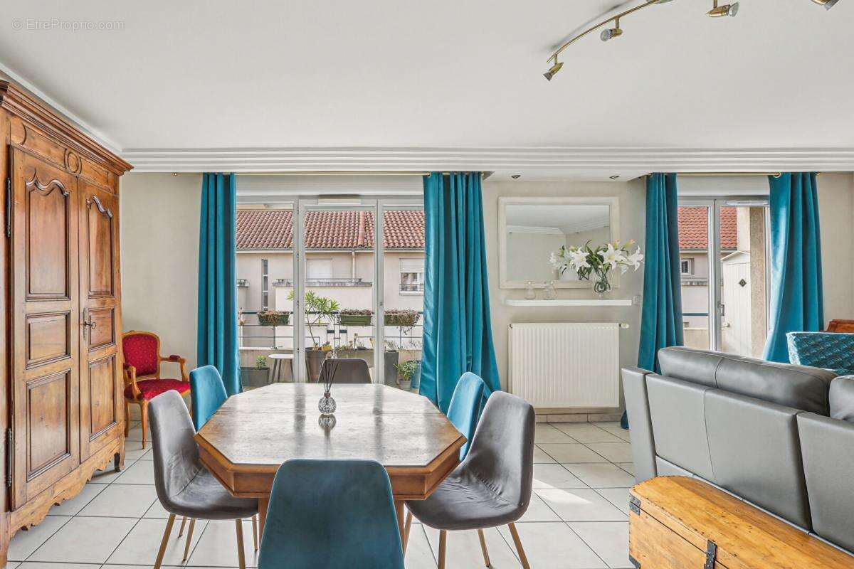 Commerce à VILLEURBANNE