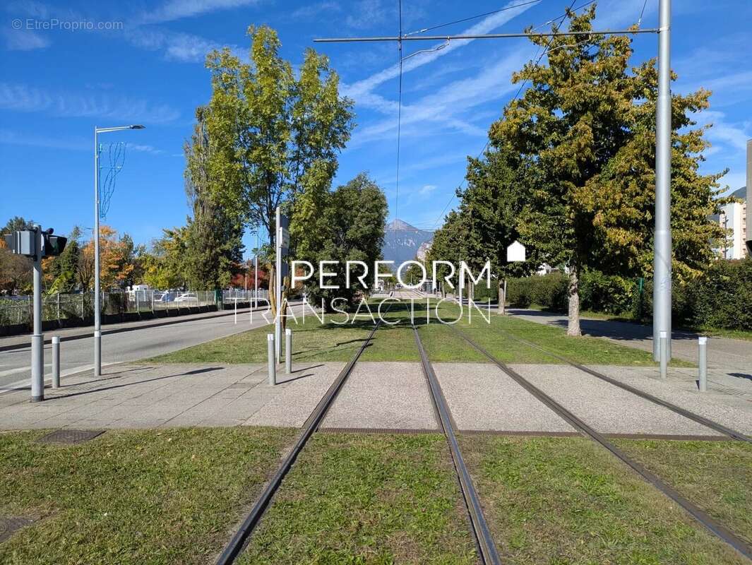 Appartement à SEYSSINET-PARISET