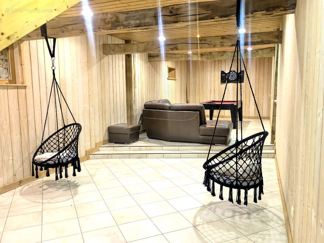 Maison à VYT-LES-BELVOIR