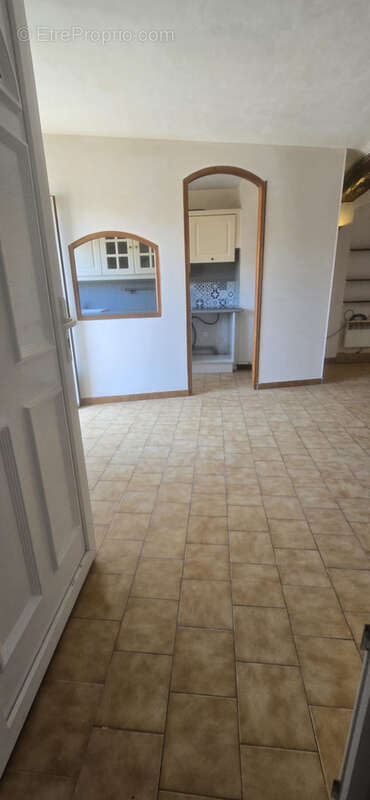 Appartement à LA TOUR-D'AIGUES