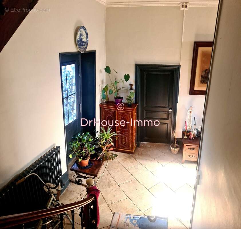 Maison à COULONGES-SUR-L&#039;AUTIZE