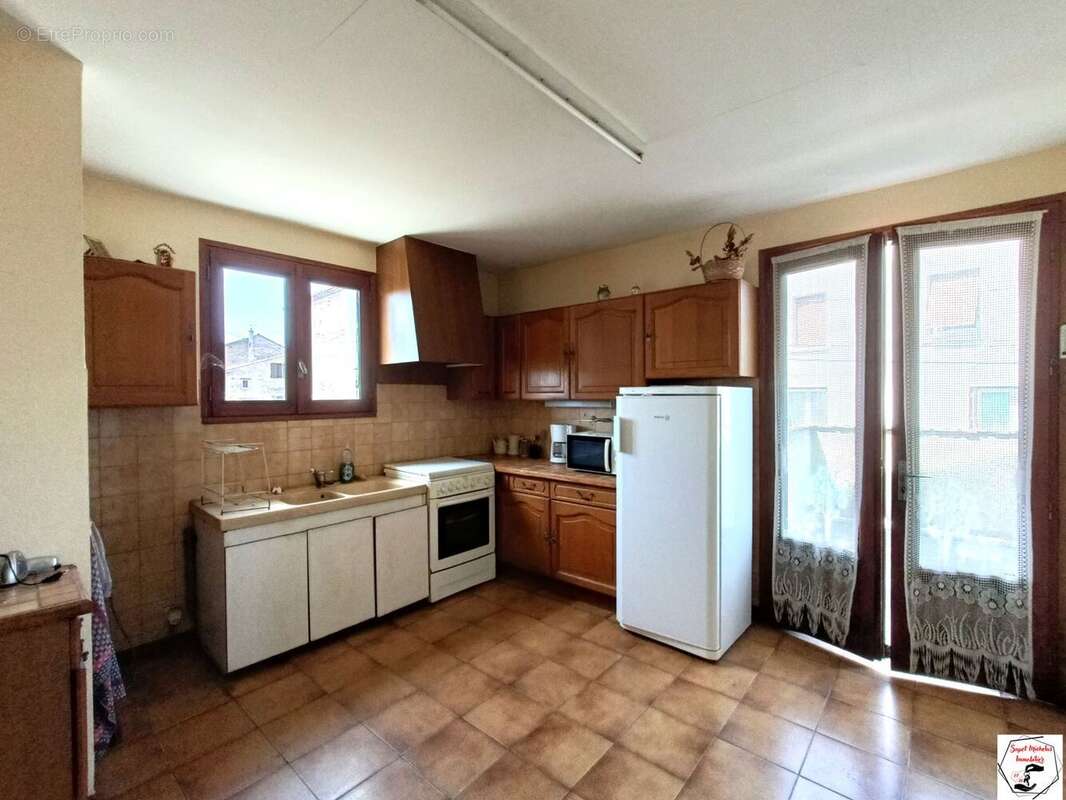 Maison à COLOMBIER-LE-VIEUX