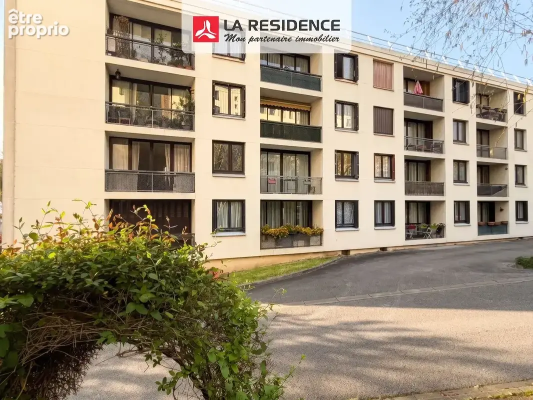 Appartement 4 pièces 65 m² à vendre à Marly-Le-Roi (78160) - photo 4