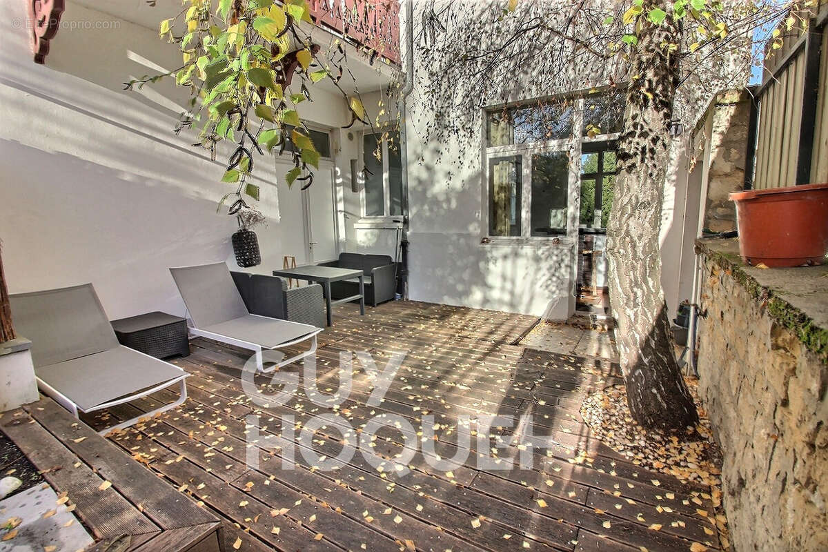 Appartement à RUEIL-MALMAISON