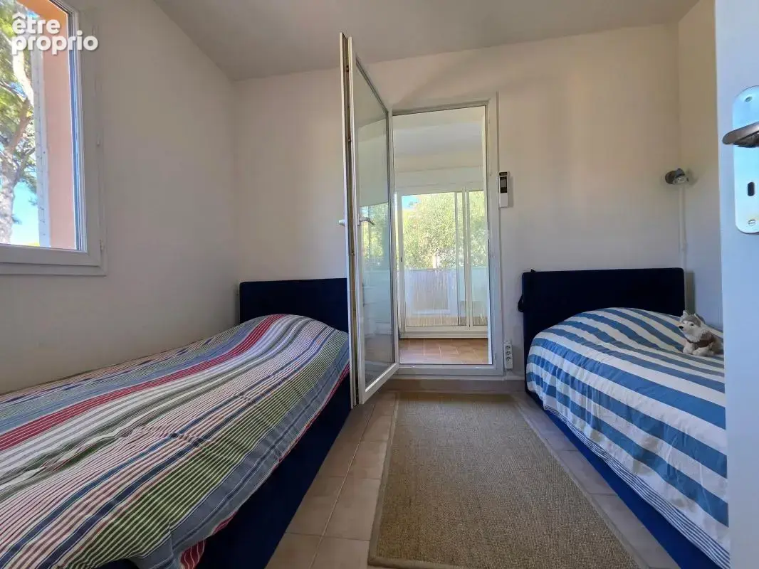 Appartement duplex avec parking privatif a vendre secteur prestigieux du prado a sanary - photo 9