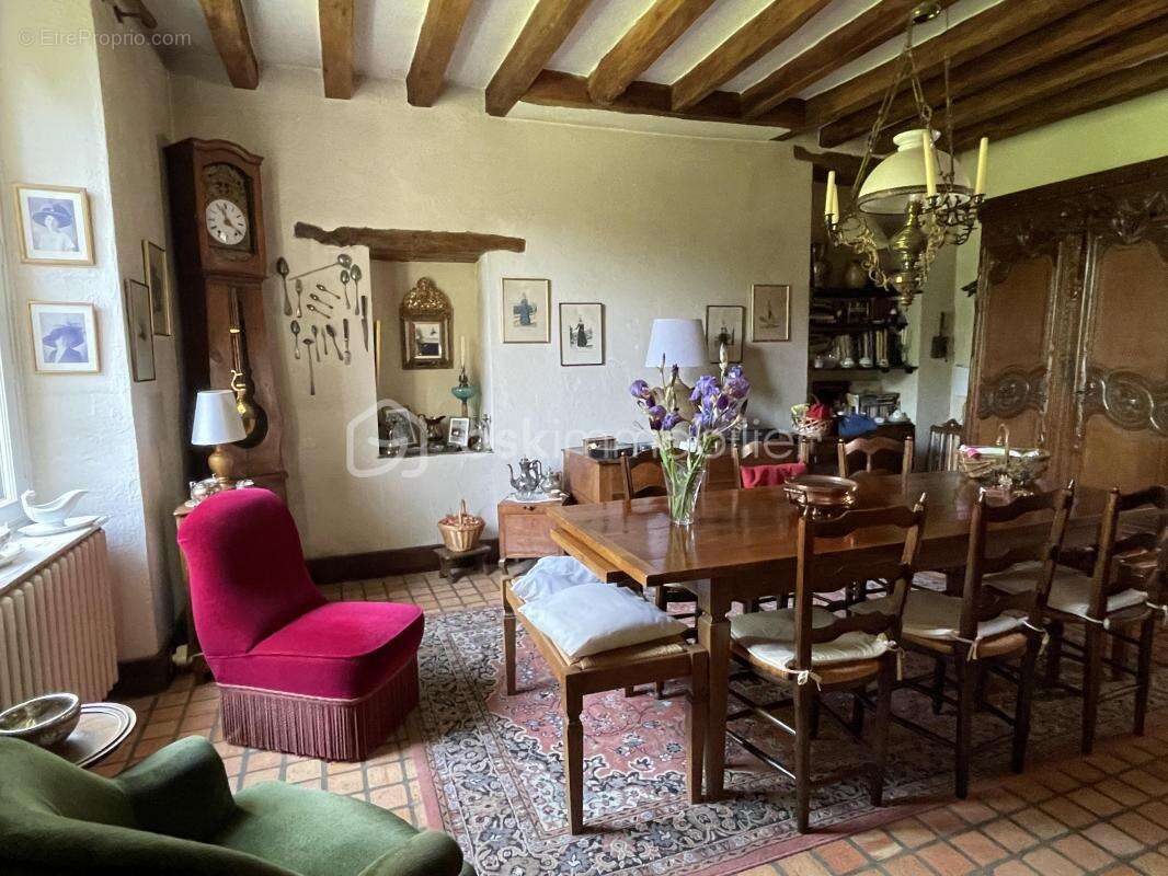 Maison à JUIGNE-SUR-LOIRE