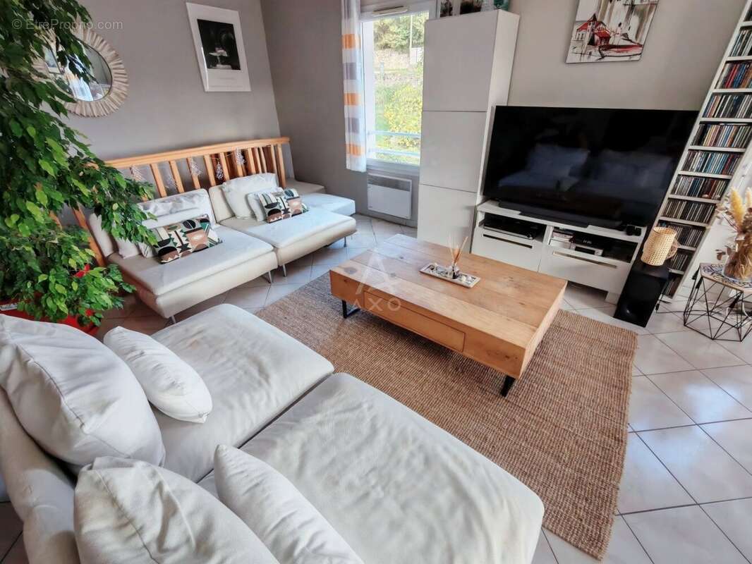 Appartement à LA HAIE-FOUASSIERE