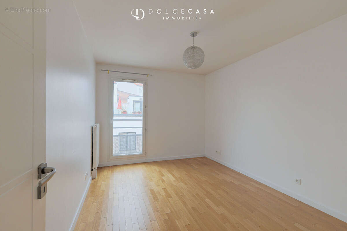 Appartement à LE PERREUX-SUR-MARNE