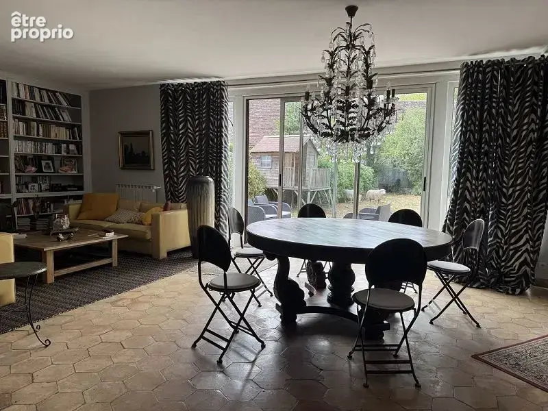 Photo Maison à Vallery au prix de 370 000€