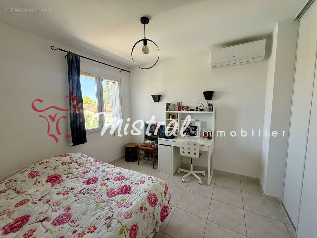 Aigues mortes villa 3 chambres suite rdc garage - photo 8