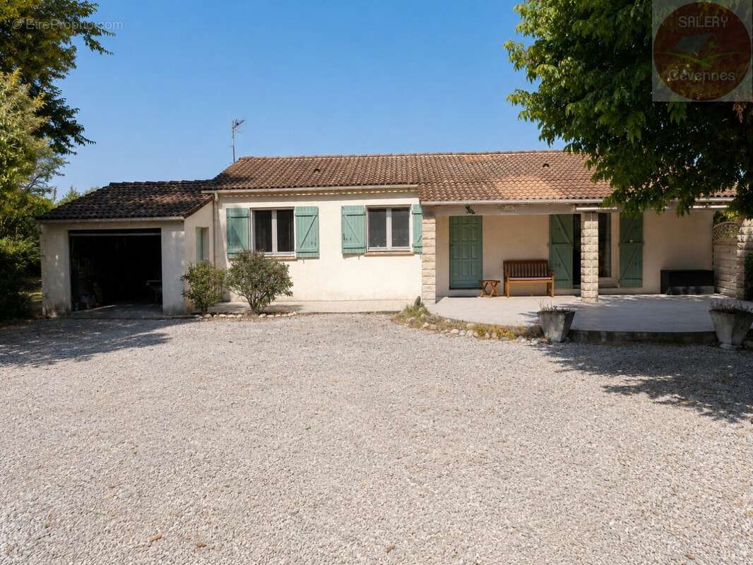 Belle villa de plaind- pied et son terrain de 1203m² - photo 2