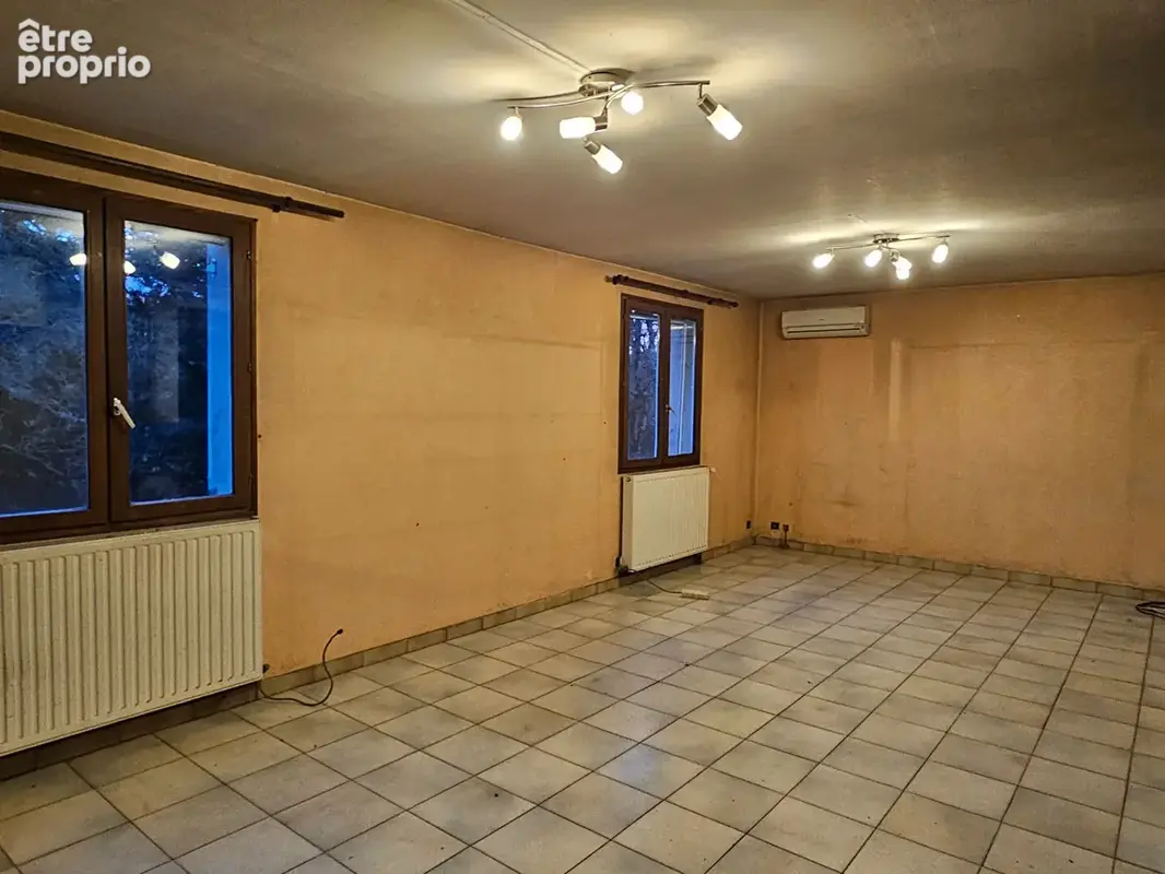 Maison familiale de 1986  de 172 m² environ a chimilin - photo 2
