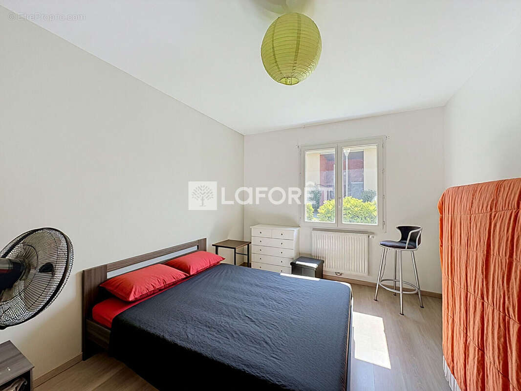 Appartement à VERJON