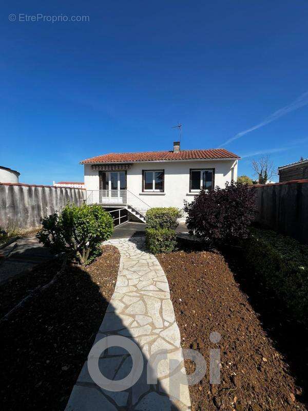 Maison à LA ROCHELLE