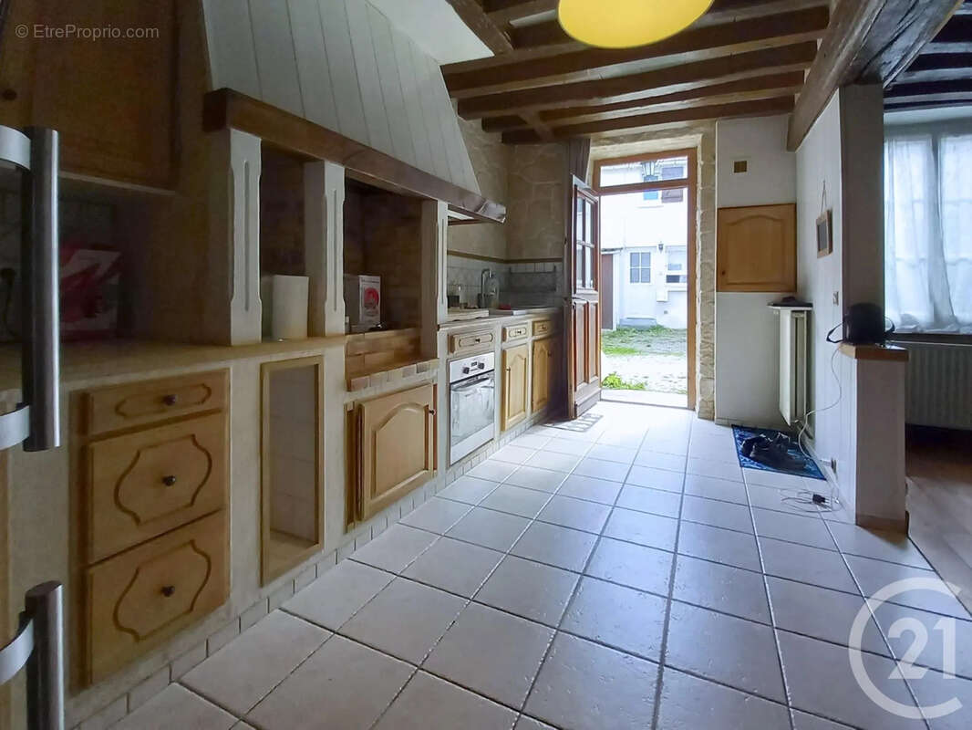 Maison à MAINCY