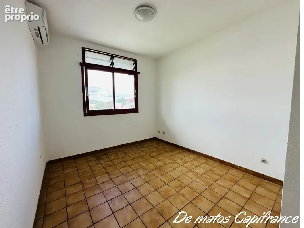 Appartement à vendre Appartement T3 de 66,67m² sur KOUROU (973) - photo 3