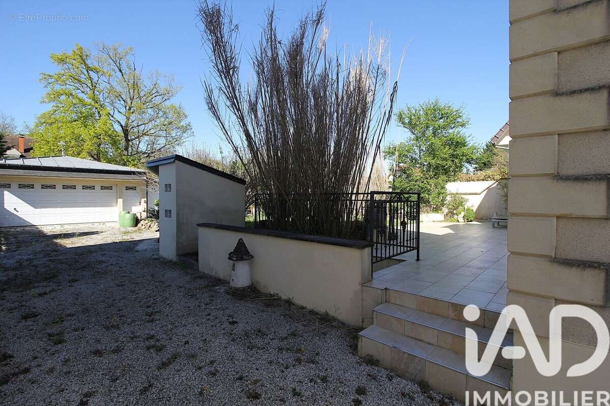 Photo 3 - Maison à VILLECRESNES