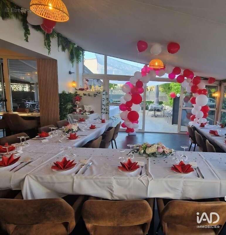 Photo 5 - Commerce à LA ROQUETTE-SUR-SIAGNE