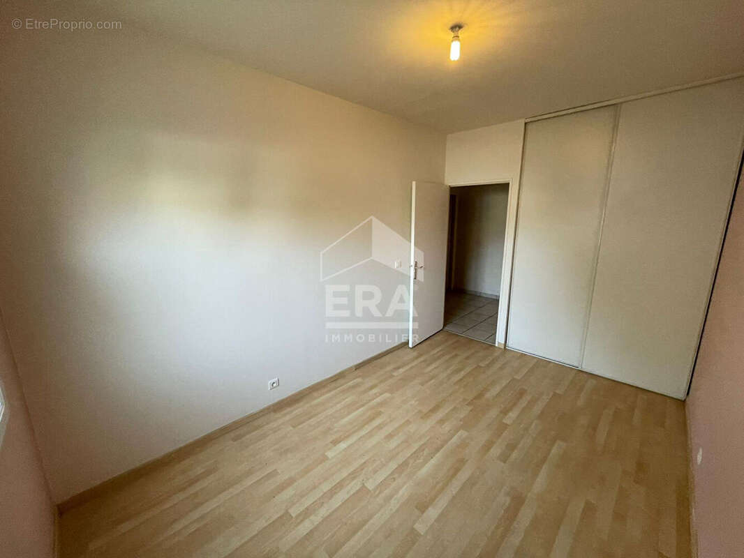 Appartement à BRIE-COMTE-ROBERT