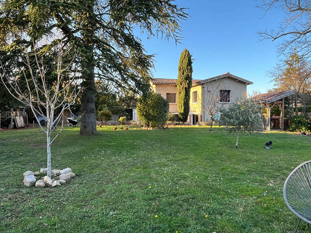 Maison à REVENTIN-VAUGRIS