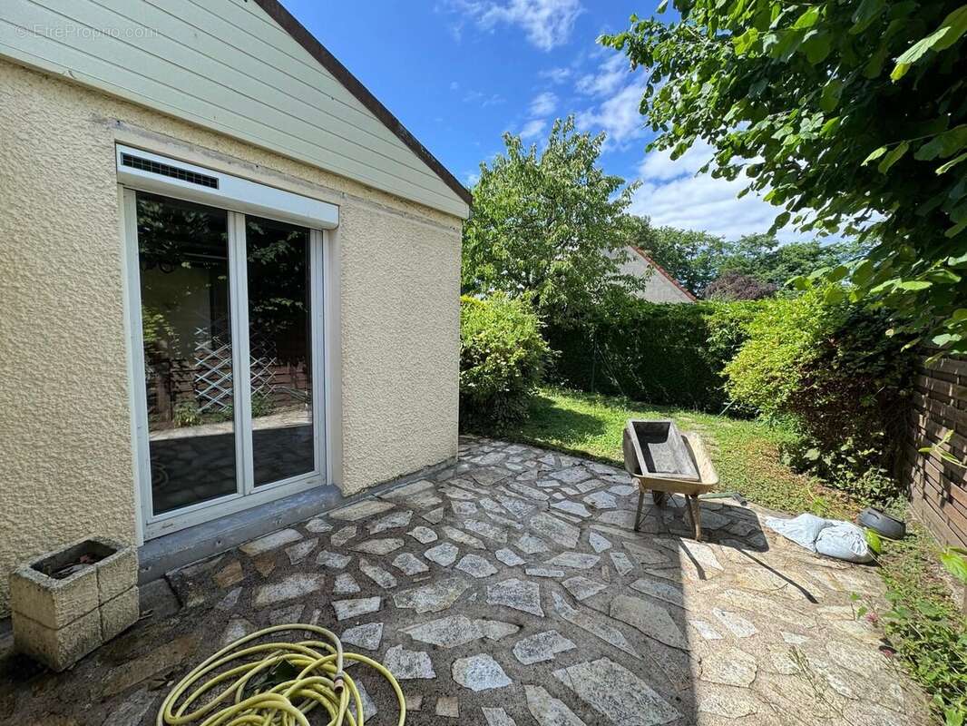 Maison 86 m² à Bondoufle  - photo 2