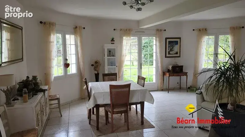 Maison 9 pièces 213 m² à vendre à Salies-De-Bearn (64270) - photo 4