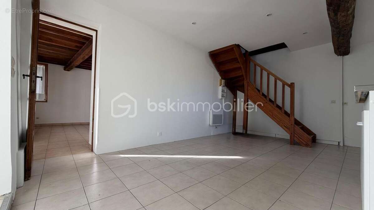 Maison à NANTEUIL-LES-MEAUX