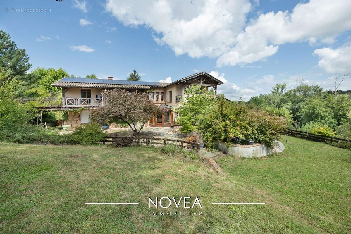 Maison à CHATILLON-SUR-CHALARONNE