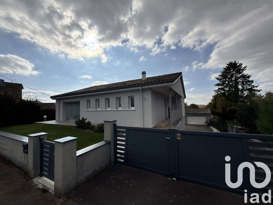 Photo 3 - Maison à BRIEY