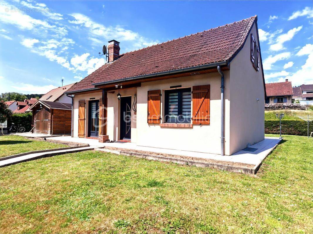 Maison à INCHEVILLE