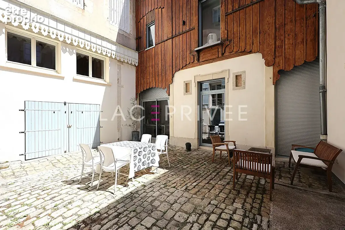 Appartement  Ville Vieille - photo 7