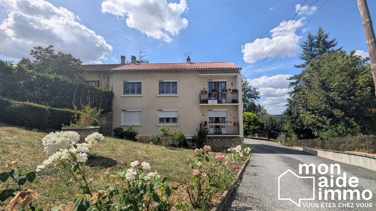 Appartement à THIVIERS