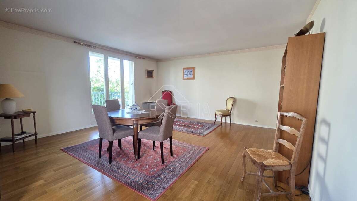 Appartement à MANTES-LA-JOLIE