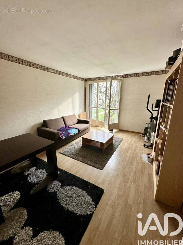 Photo 1 - Appartement à TAVERNY