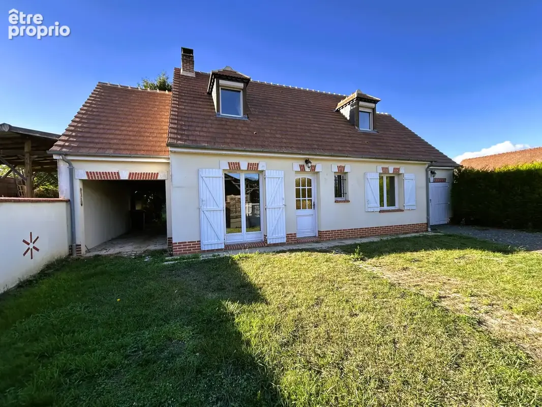 Maison familiale vivable de plain-pied 4 chambres + bureau - garage - beau terrain clos - photo 1