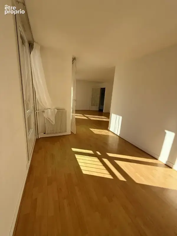 Appartement 4 pièces avec balcon, parking privatif couvert et cave - photo 8