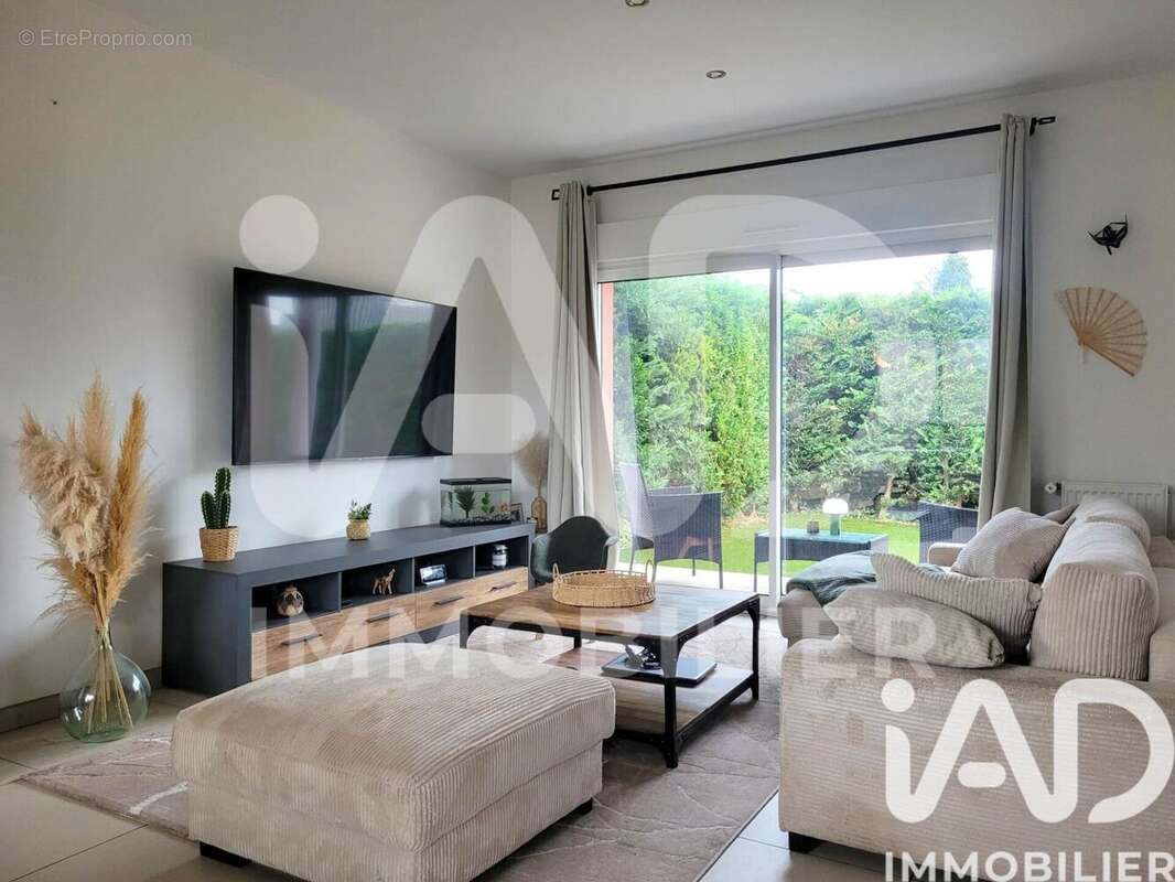 Photo 2 - Maison à DESERTINES