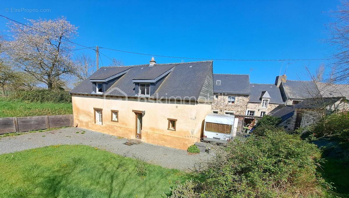 Maison à CORSEUL