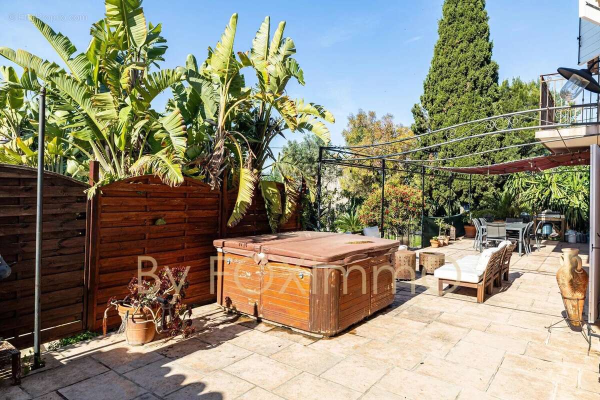 Maison à CAGNES-SUR-MER