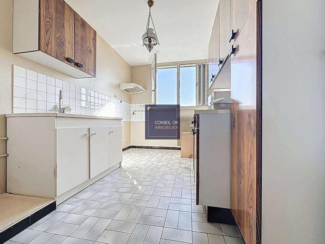 Appartement à OULLINS