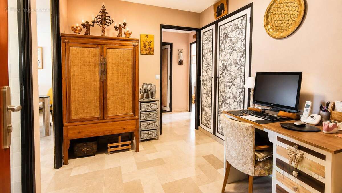 Appartement à HYERES