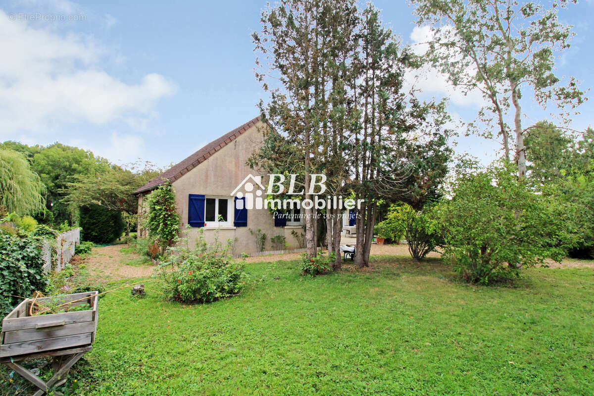 Maison à RAMBOUILLET