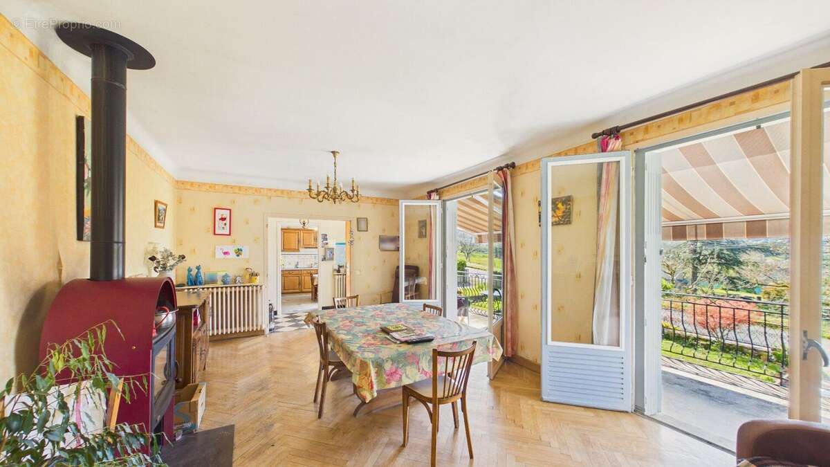 Maison 140m² - possibilité 2 logements - photo 4